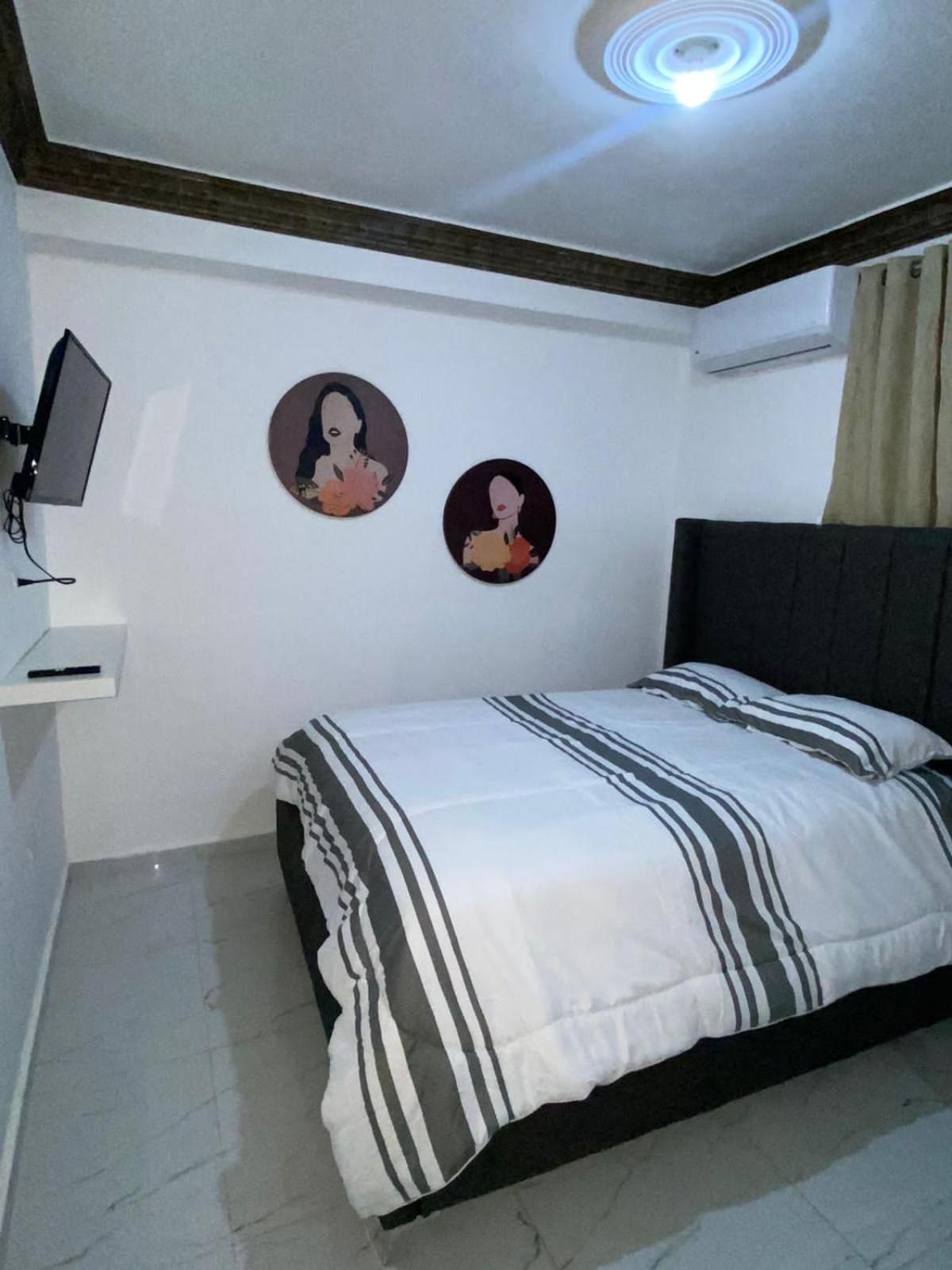 Acogedor Apartamento Сантьяго-де-лос-Трейнта-Кабальєрос Екстер'єр фото